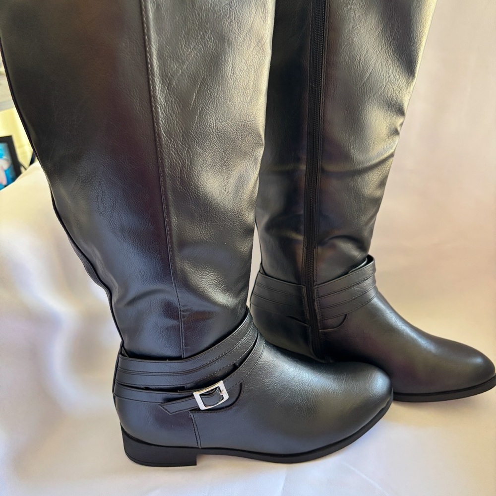 Journee Collection Black Winter & Rain Boots